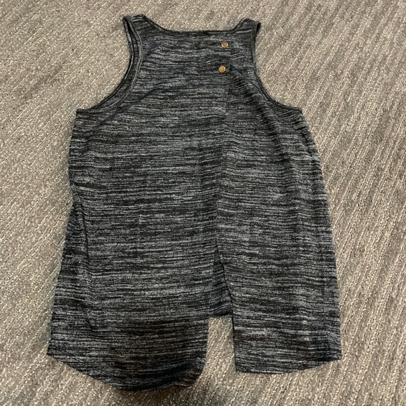 Dynamite Tank Lot Size XS - Picture 6 of 6